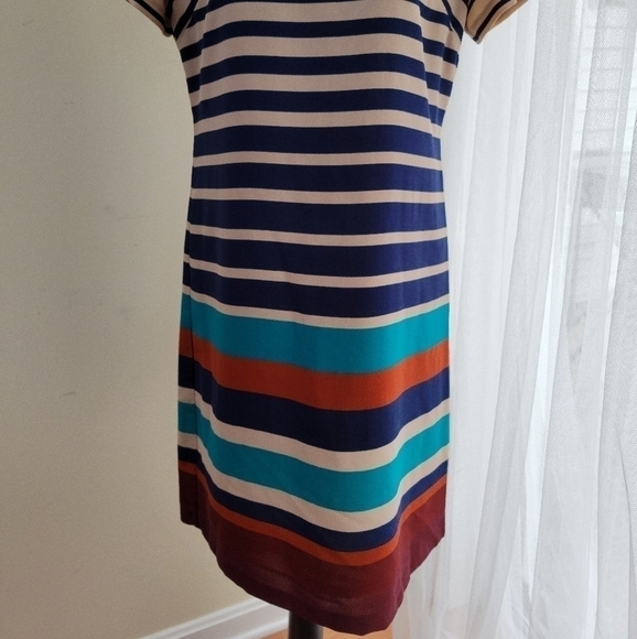 GABBY Skye Short Sleeved Striped Sheath Dress. Size 6. - Picture 2 of 10